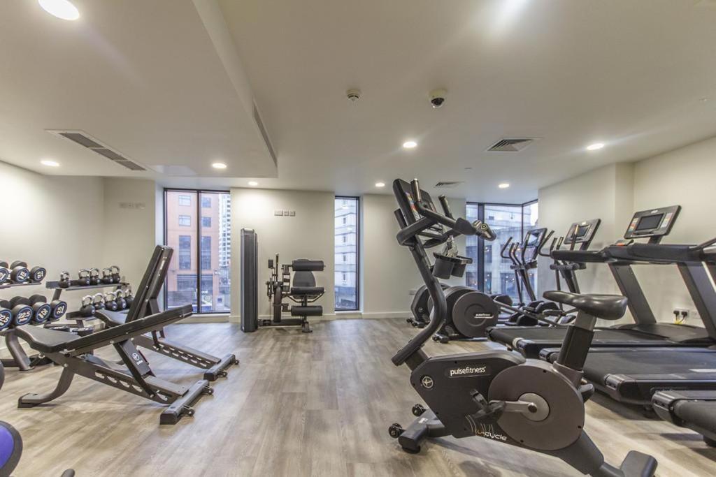 Premium Deals L Last-Minute Stay L 4 Min Walk To Birmingham Central Library L 18Th Floor 2 Bed 2 Bath City Centre Penthouse With Gym & Netflix By Jvt Short Lets Exterior foto