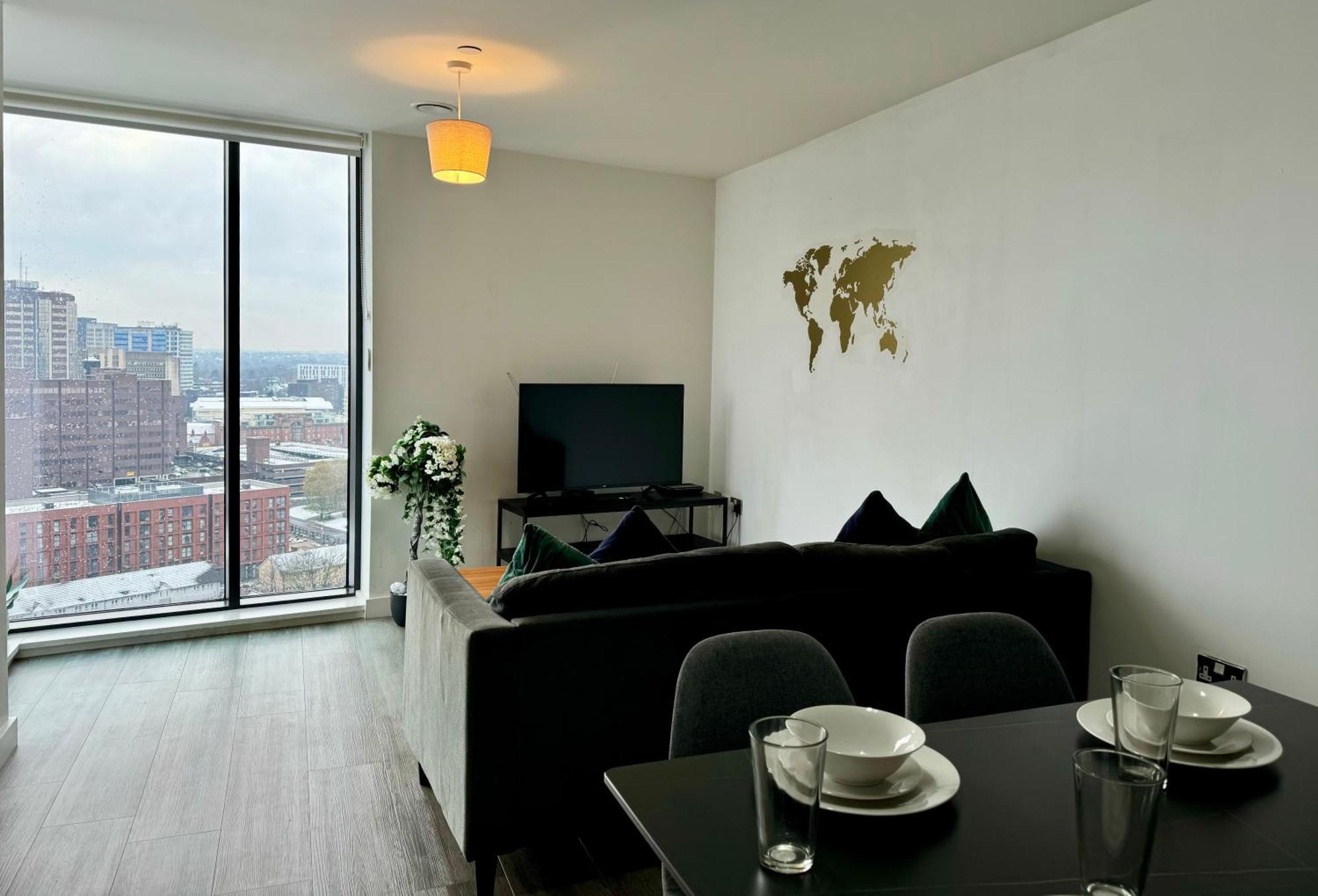 Premium Deals L Last-Minute Stay L 4 Min Walk To Birmingham Central Library L 18Th Floor 2 Bed 2 Bath City Centre Penthouse With Gym & Netflix By Jvt Short Lets Exterior foto