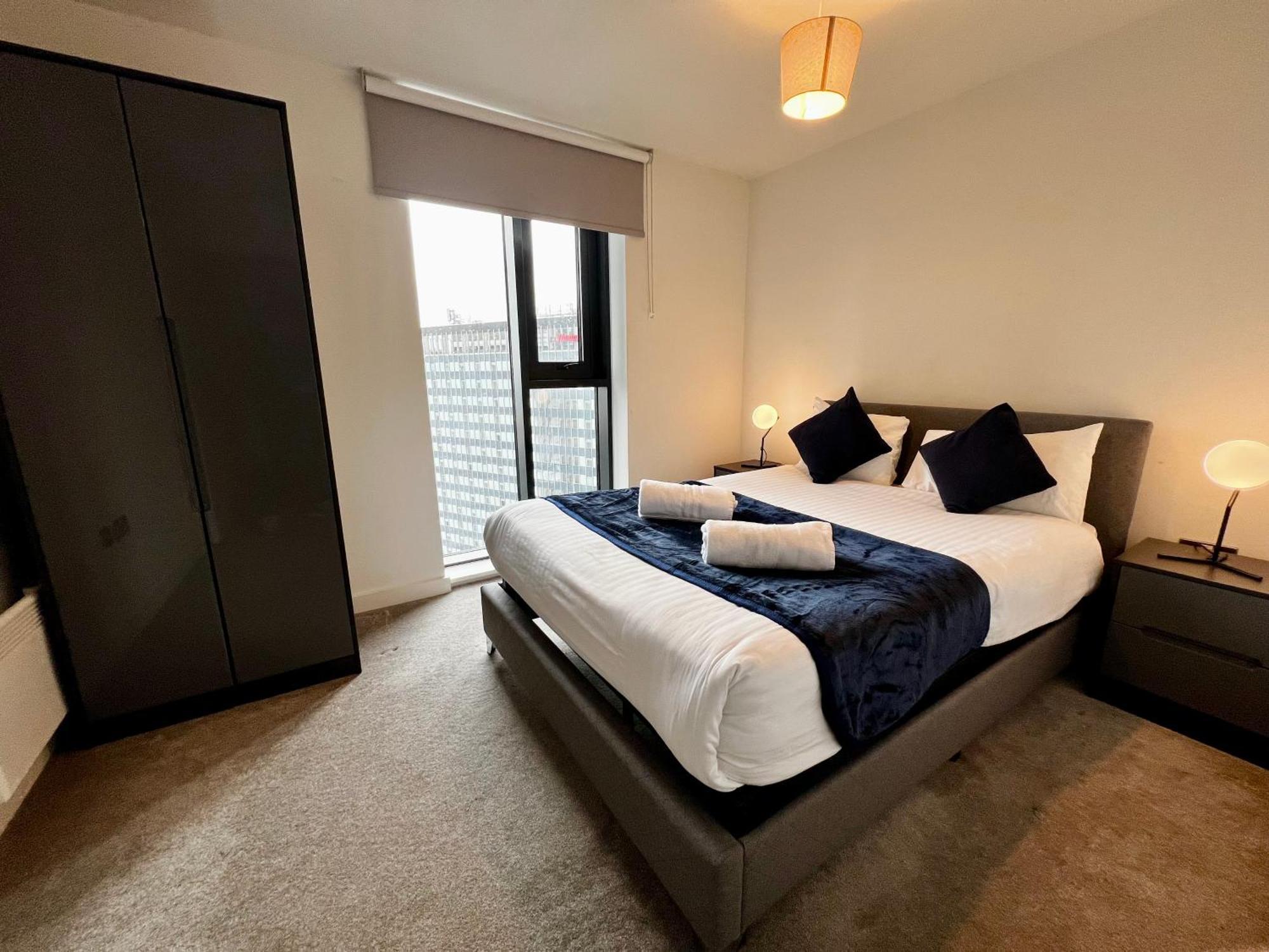 Premium Deals L Last-Minute Stay L 4 Min Walk To Birmingham Central Library L 18Th Floor 2 Bed 2 Bath City Centre Penthouse With Gym & Netflix By Jvt Short Lets Exterior foto