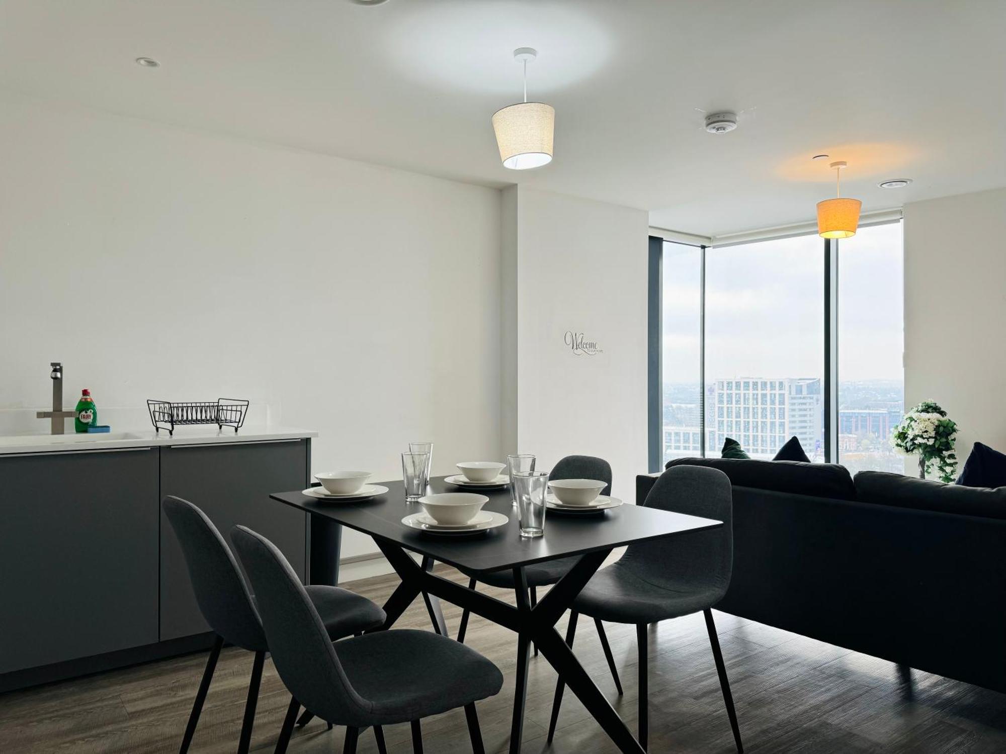 Premium Deals L Last-Minute Stay L 4 Min Walk To Birmingham Central Library L 18Th Floor 2 Bed 2 Bath City Centre Penthouse With Gym & Netflix By Jvt Short Lets Exterior foto
