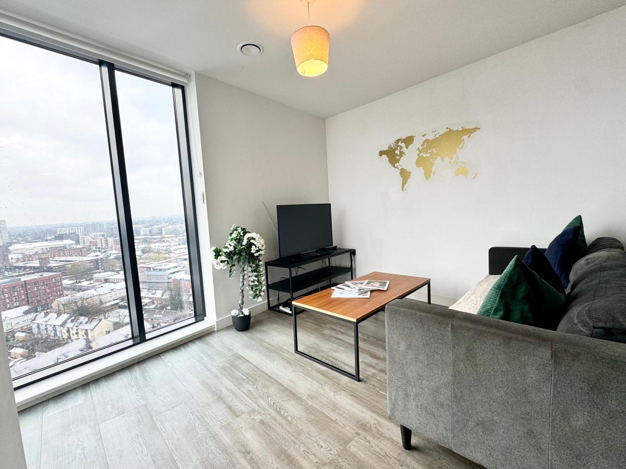 Premium Deals L Last-Minute Stay L 4 Min Walk To Birmingham Central Library L 18Th Floor 2 Bed 2 Bath City Centre Penthouse With Gym & Netflix By Jvt Short Lets Exterior foto
